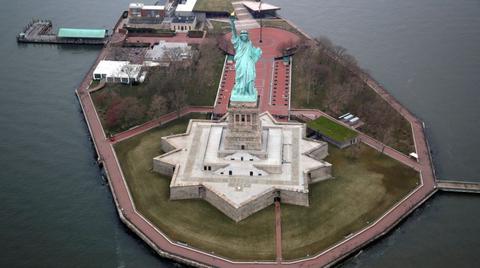 ellis_island.jpg